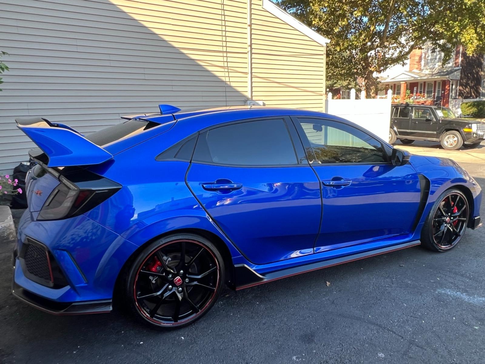2019 Blue /Black/RedWOW Honda Civic (SHHFK8G73KU) , Manual transmission, located at 1018 Brunswick Ave, Trenton, NJ, 08638, (609) 989-0900, 40.240086, -74.748085 - WOW! A rare TYPE R!!! Serviced up + Perfect in every way!!! A must See! Please call Anthony to set up appt ASAP! This TYPE R WILL NOT LAST LONG!!!! - Photo #4